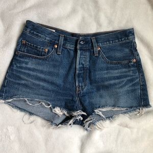 Levi’s “wedgie” shorts